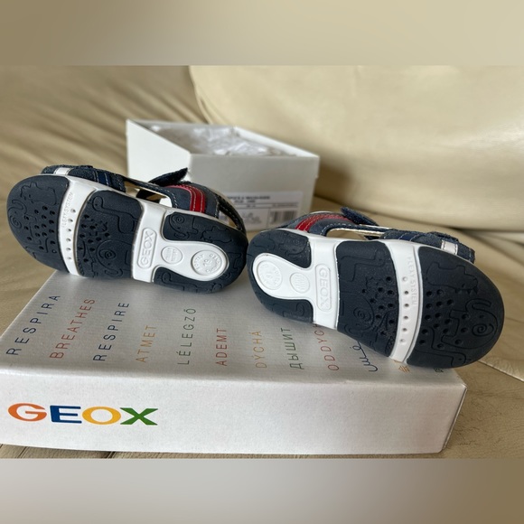 Geox baby leather shoes first steps size 19 - Picture 8 of 10